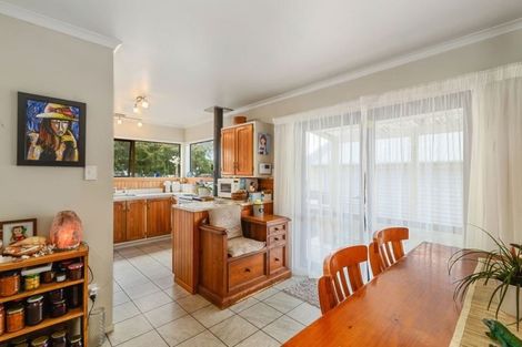 Photo of property in 35 Barnard Road, Fairy Springs, Rotorua, 3015