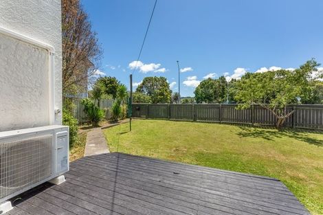 Photo of property in 158 Naenae Road, Naenae, Lower Hutt, 5011