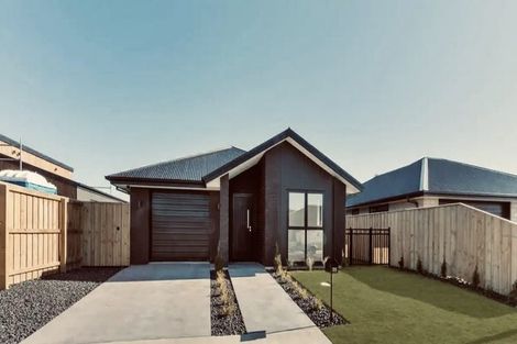 Photo of property in 35 Herridge Street, Woodend, 7691