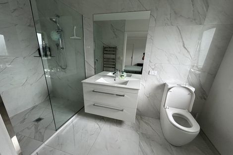 Photo of property in 2b Goddards Lane, Havelock North, 4130