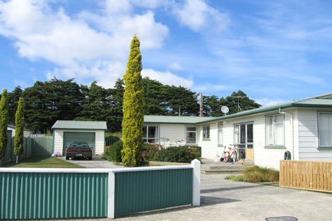 Photo of property in 11 Phar Lap Grove, Trentham, Upper Hutt, 5018