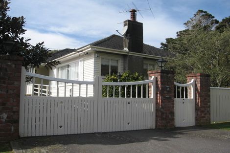 Photo of property in 19 Duthie Street, Karori, Wellington, 6012