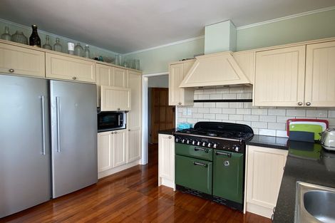 Photo of property in 12 Parkview Place, Pakuranga, Auckland, 2010