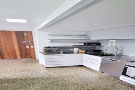 Photo of property in 2/83 Hinemoa Street, Birkenhead, Auckland, 0626