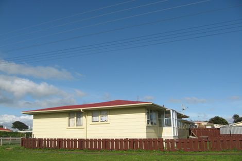 Photo of property in 97 Browne Street, Waitara, 4320