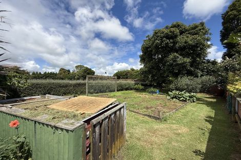 Photo of property in 7 Joll Street, Waitara, 4383