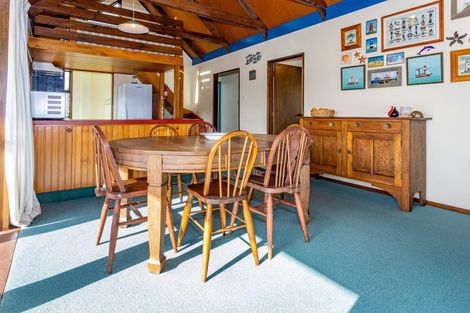 Photo of property in 10 Robyn Crescent, Hahei, Whitianga, 3591