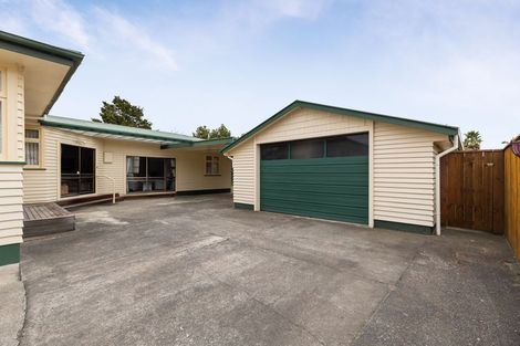 Photo of property in 301 Featherston Street, Palmerston North, 4410