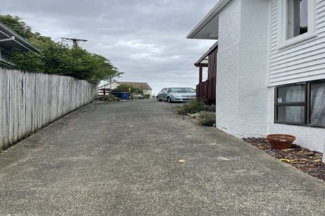 Photo of property in 209a Sturges Road, Henderson, Auckland, 0612