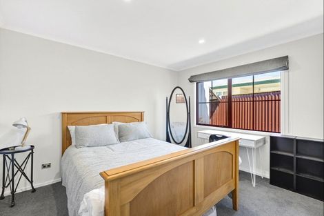 Photo of property in 2 Ray Street, Cromwell, 9310