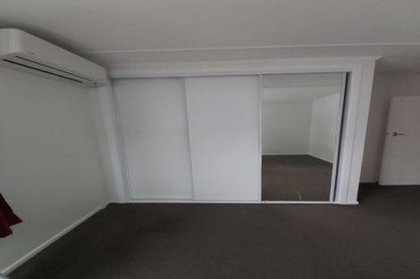 Photo of property in 45 Kenmore Street, Newlands, Wellington, 6037