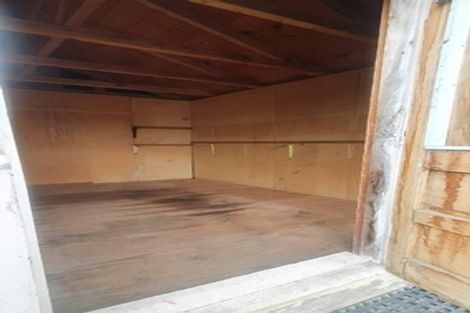 Photo of property in 30 Wikitoria Road, Putiki, Whanganui, 4501