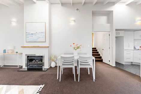 Photo of property in 769b Whangaparaoa Road, Manly, Whangaparaoa, 0930