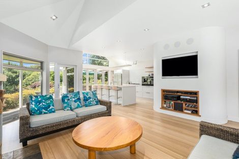 Photo of property in 283 Ngarara Road, Waikanae, 5391