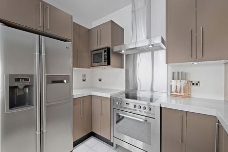 Photo of property in 10b Olivers Place, Queenstown, 9300