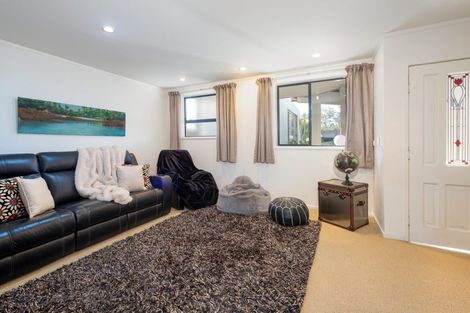 Photo of property in 12 Whitby Crescent, Mairangi Bay, Auckland, 0630