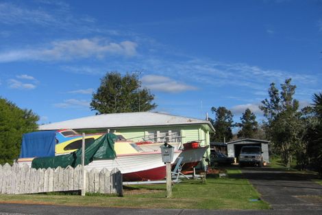 Photo of property in 8 North Road, Kawakawa, 0210