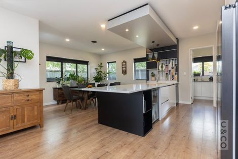 Photo of property in 1 Duchess Way, Riverhead, 0820