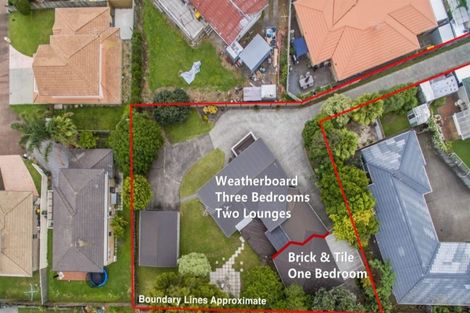 Photo of property in 81 Sturges Road, Henderson, Auckland, 0612