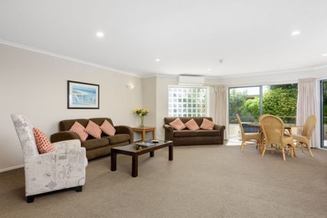 Photo of property in 206/178 Marine Parade, Mount Maunganui, 3116
