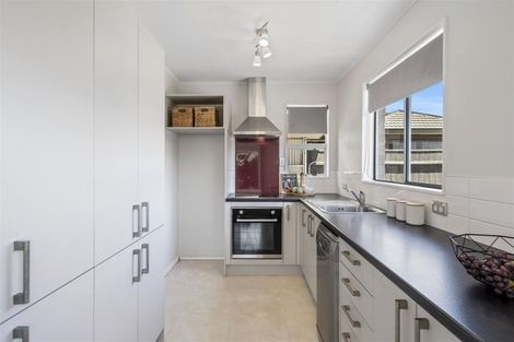 Photo of property in 40a Bauchop Road, Waterloo, Lower Hutt, 5011