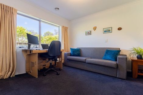 Photo of property in 39 Wood Leigh, Paraparaumu Beach, Paraparaumu, 5032