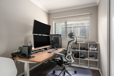 Photo of property in 14 Moonsail Drive, Whitby, Porirua, 5024