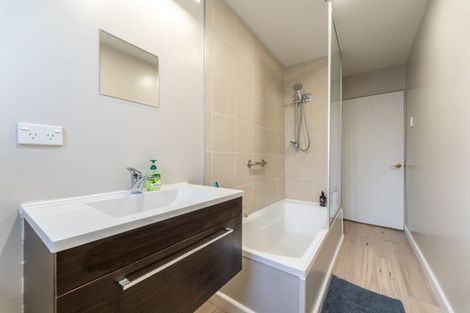 Photo of property in 100 High Street, Waimate, 7924