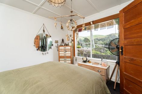 Photo of property in 5 Takutai Road, Pukerua Bay, 5026