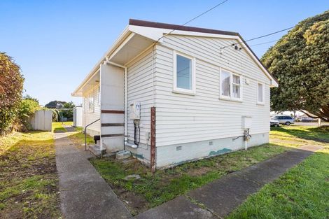 Photo of property in 172 Puriri Street, Castlecliff, Whanganui, 4501