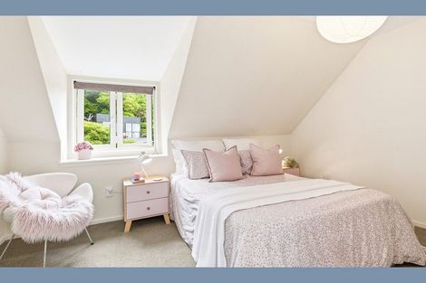 Photo of property in 2/39 Onslow Road, Khandallah, Wellington, 6035