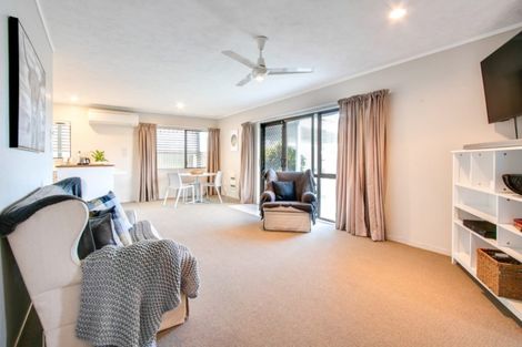 Photo of property in 1a Barton Place, Marewa, Napier, 4110