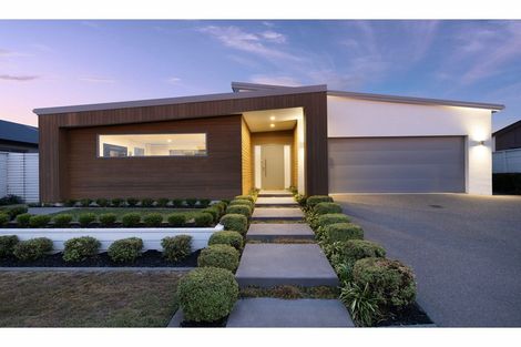 Photo of property in 19 Awatira Drive, Papamoa Beach, Papamoa, 3118