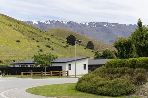 Photo of property in 48 Perriam Place, Mount Pisa, Cromwell, 9383