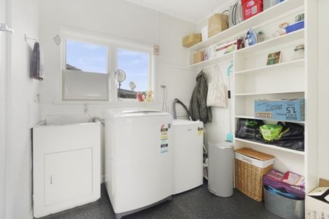 Photo of property in 35 Primrose Street, Frankton, Hamilton, 3204