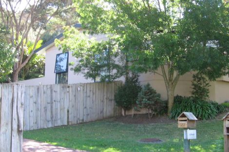 Photo of property in 27 Emlyn Place, Torbay, Auckland, 0630