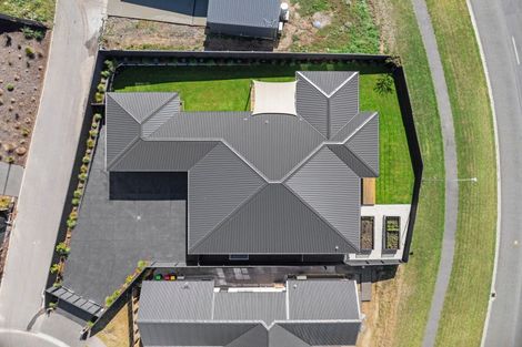 Photo of property in 10 Eaglesfield Close, Westmorland, Christchurch, 8025