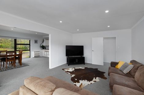 Photo of property in 939 Mokau Road, Mimi, Urenui, 4377