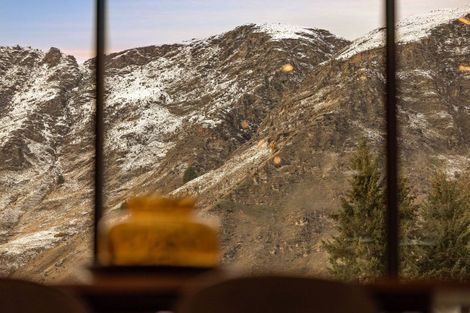 Photo of property in 5 Phoenix Lane, Arthurs Point, Queenstown, 9371