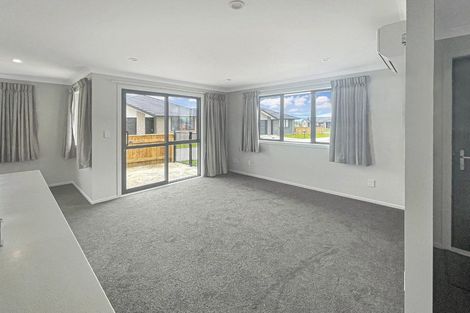 Photo of property in 71a Hinemoa Street, Levin, 5510