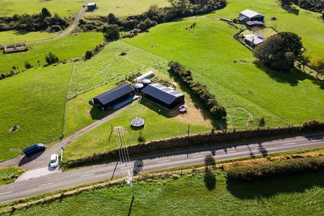 Photo of property in 237 Croydon Road, Midhirst, Stratford, 4394