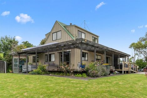 Photo of property in 34 Naumai Road, Tauhoa, Warkworth, 0984