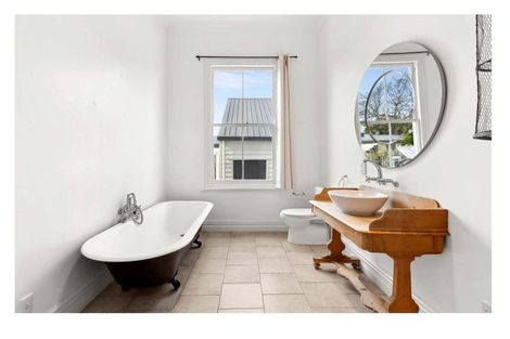 Photo of property in 150 Victoria Street, Cambridge, 3434