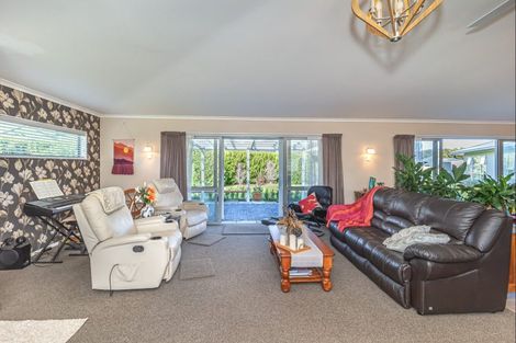 Photo of property in 23 Saint Laurent Way, Ohau, Levin, 5570