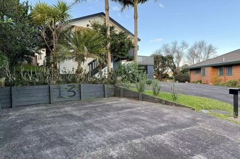 Photo of property in 13 Van Dyke Place, West Harbour, Auckland, 0618