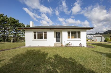 Photo of property in 79 Annandale Road, Kumeu, 0891