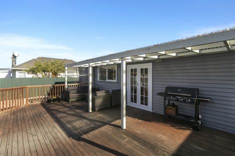 Photo of property in 60 Westminster Road, Wainuiomata, Lower Hutt, 5014