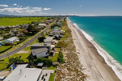 Photo of property in 3 Pukehina Parade, Pukehina, Te Puke, 3189