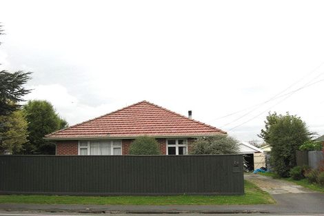 Photo of property in 74 Northcote Road, Northcote, Christchurch, 8052