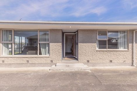 Photo of property in 1/7 Tulloch Place, Papanui, Christchurch, 8052